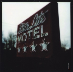 Starlite Motel / Awosting Falls (DIGI-PAK)